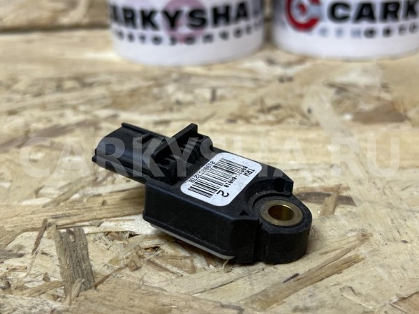 Датчик удара Toyota Yaris II Хэтчбек 5 дв. оригинальный номер 89831-0H010