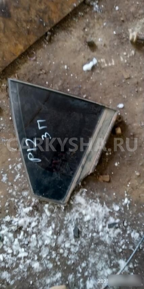 Стекло двери задней правой Nissan Primera P12 (2001—2008) Nissan Primera оригинальный номер р12