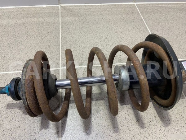 Амортизатор передний правый Volkswagen Golf 3 Volkswagen Golf оригинальный номер 115158