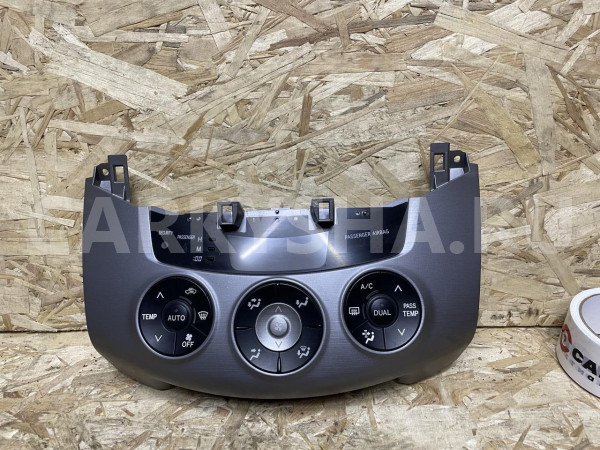 Блок управления климатом Toyota RAV 4 III (XA30) оригинальный номер 55900-42240