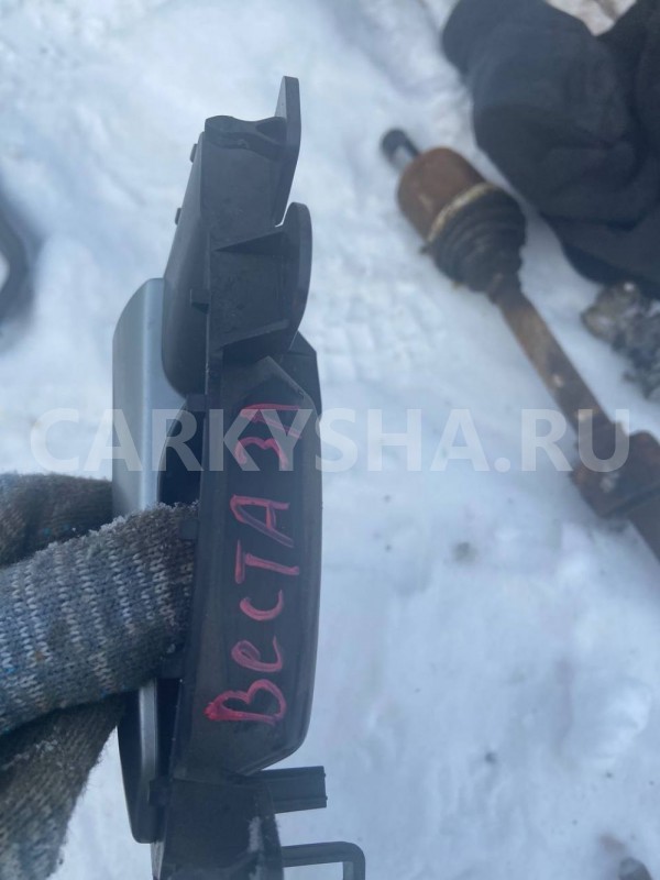 Ручка двери внутренняя ВАЗ (LADA) Vesta I (2015—2023) ВАЗ (Lada) Vesta оригинальный номер 21129