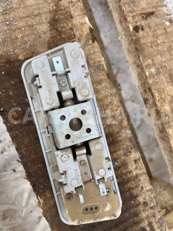 Плафон салонный Daewoo Nexia I рестайлинг (2008—2016) Daewoo Nexia оригинальный номер 96164303