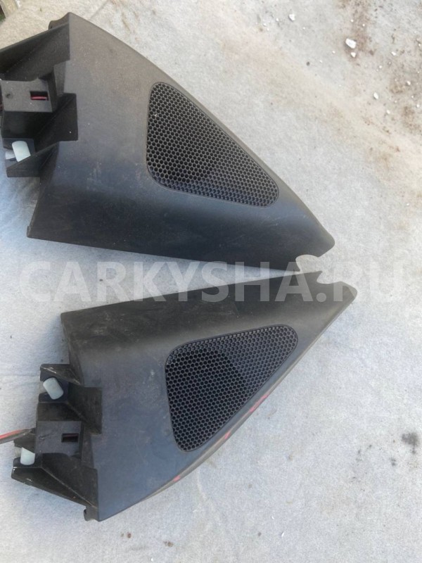 Уголок зеркала декоративный Volkswagen Passat B6 (2005—2010) Volkswagen Passat оригинальный номер 3C0837974C9B9