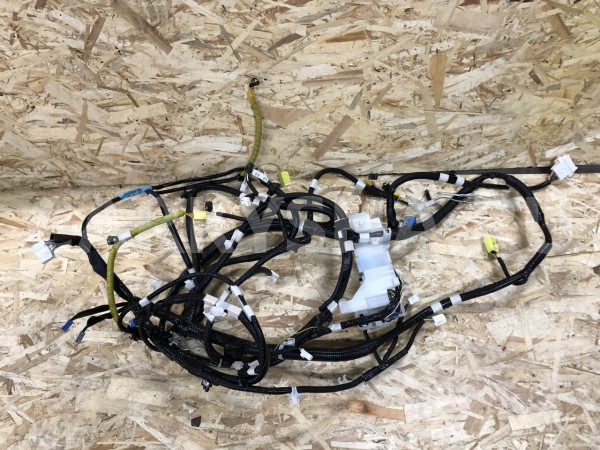Проводка салонная правая Toyota RAV 4 IV (CA40) Рестайлинг оригинальный номер 82161-42V41
