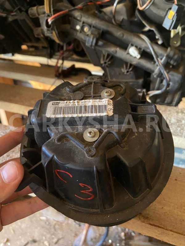 Моторчик печки Citroen C3 I рестайлинг (2005—2009) Citroen C3 оригинальный номер 6441Q6