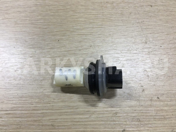 Датчик уровня жидкости Toyota RAV 4 IV (CA40) Рестайлинг оригинальный номер 85397-30400