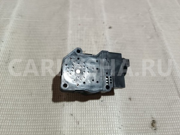 Моторчик заслонки отопителя Nissan Primera оригинальный номер 277410N400