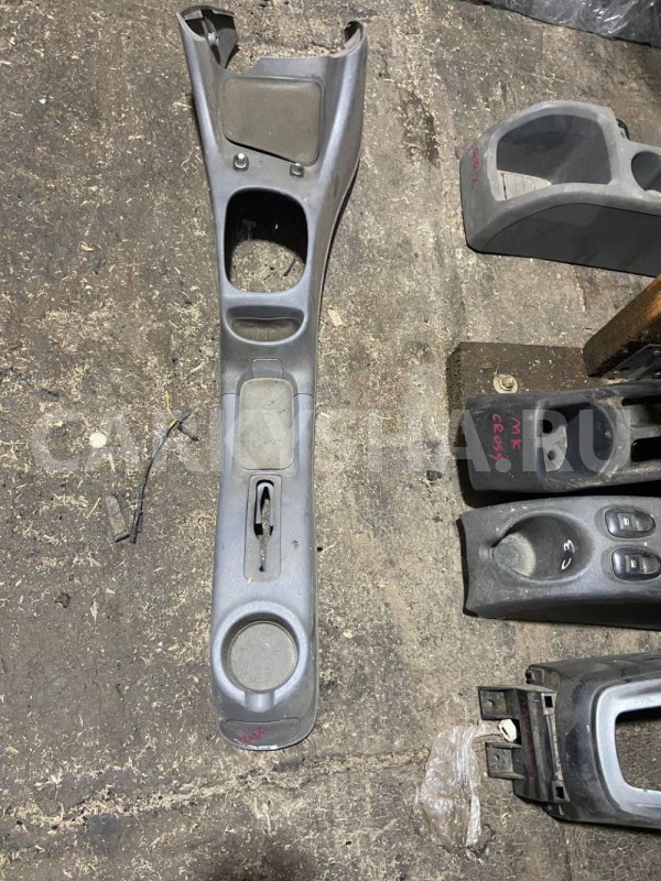 Тоннель пола Hyundai Accent II (1999—2012) Hyundai Accent оригинальный номер 8462125000