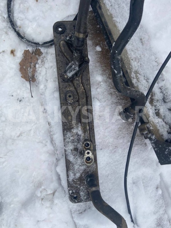 радиатор акпп BMW X5 E70 (2006—2010) BMW X5 оригинальный номер 4.8/N62B48/akpp