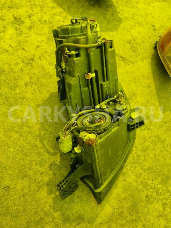 Фара Mitsubishi i 