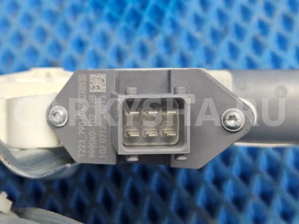 стеклоподъёмник задний правый Toyota Avensis T250 Toyota Avensis оригинальный номер 6983005100