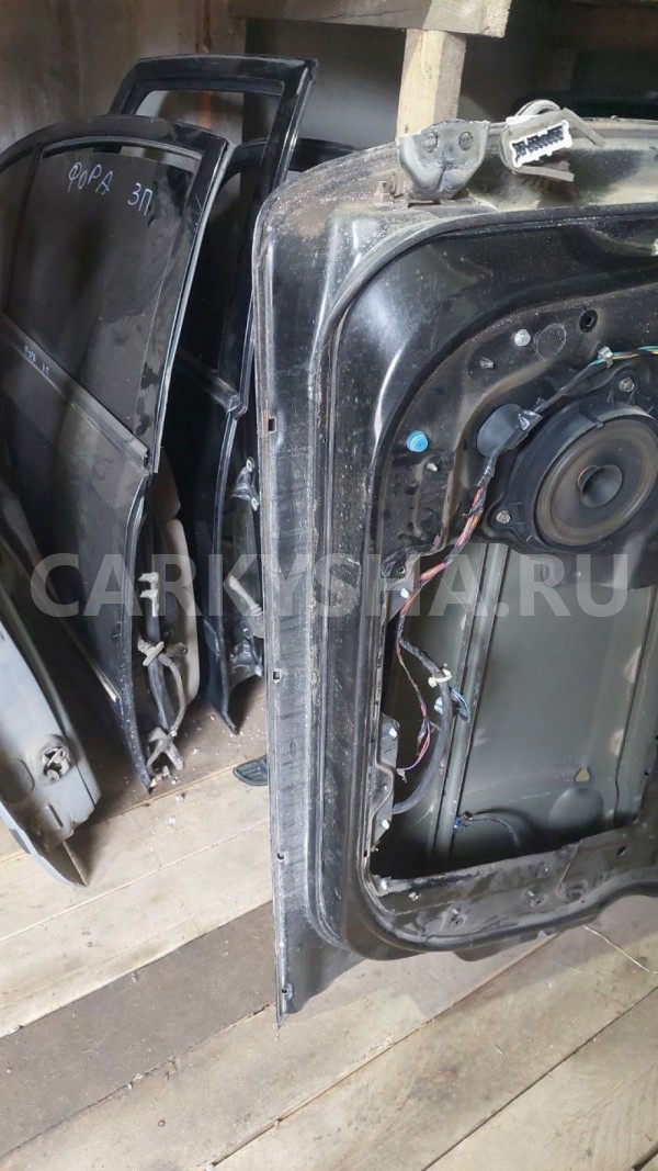 Дверь передняя правая Nissan Primera P12 (2001—2008) Nissan Primera оригинальный номер 80100BA030