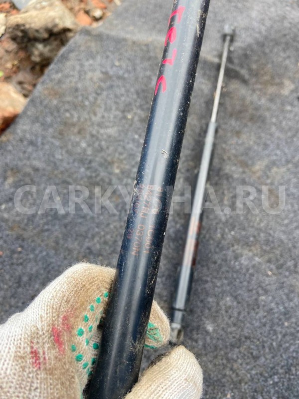 Газовые упоры Hyundai Getz I рестайлинг (2005—2011) Hyundai Getz оригинальный номер 817701C001