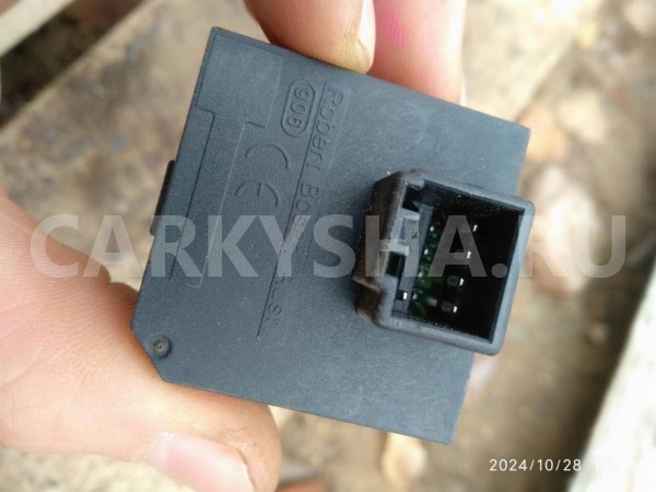 Блок управления иммобилайзером Hyundai Solaris I (2010—2014) Hyundai Solaris оригинальный номер 95420-2l700
