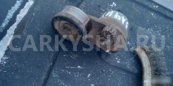 Натяжитель приводного ремня Opel Zafira B рестайлинг (2008—2014) Opel Zafira оригинальный номер 55563512