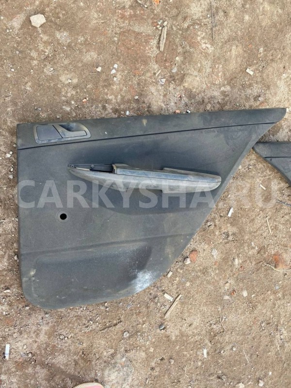 Обшивка двери Skoda Fabia I (1999—2004) Skoda Fabia оригинальный номер VAG 6Y9867211AGSTN ,  VAG 6Y9867212ENB