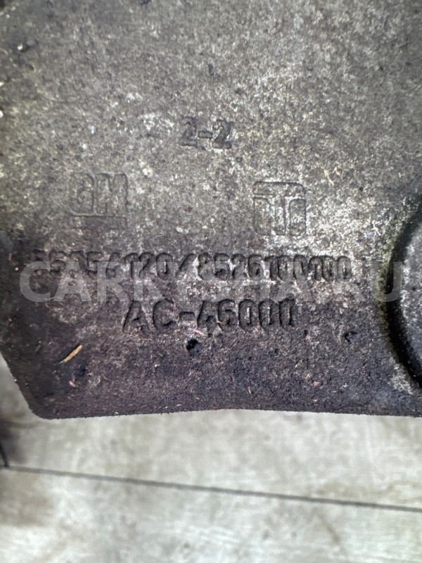 Кронштейн крепления тросов Опель Зафира Б Opel Zafira оригинальный номер 55354120