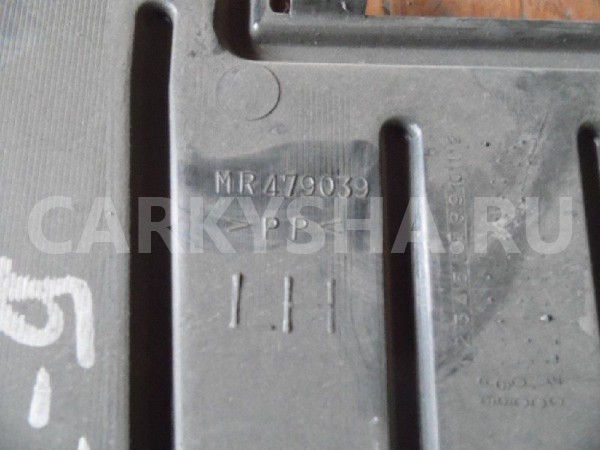 Пыльник стойки Mitsubishi Lancer IX рестайлинг (2005—2010) Mitsubishi i оригинальный номер MR479039