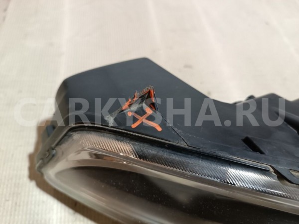 Фара противотуманная левая Volkswagen Polo оригинальный номер 6R0941061D