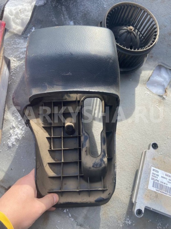 Кожух рулевой колонки LIFAN Solano 620 (2008—2015) Lifan Solano оригинальный номер B5306712B14