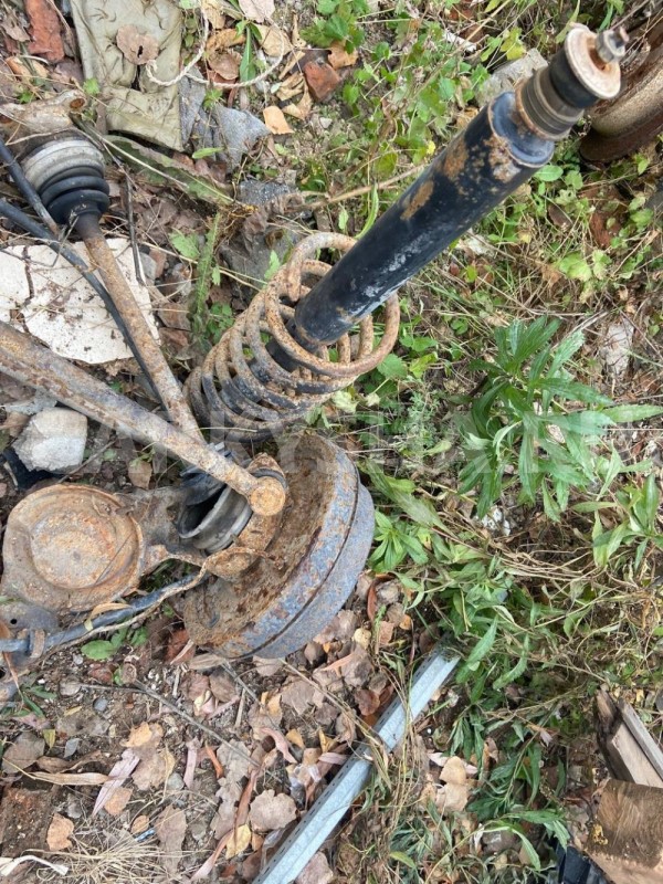 Балка задняя Toyota RAV4 I (1994—2000) Toyota RAV 4 оригинальный номер 058W0006081