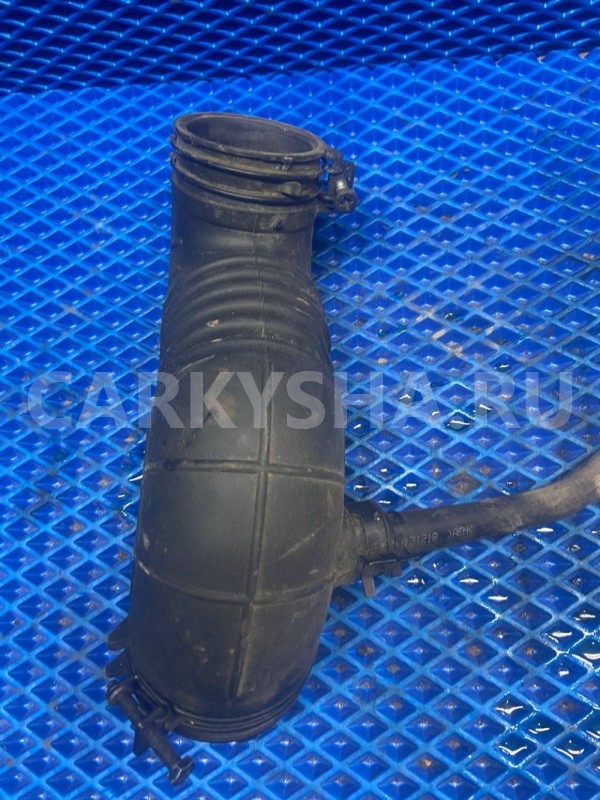 Патрубок воздушного фильтра Hyundai Solaris I (2010—2014) Hyundai Solaris оригинальный номер 28138-1r010