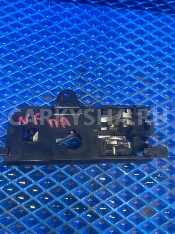 Ручка двери внутренняя Hyundai Sonata V рестайлинг (2007—2010) Hyundai Sonata оригинальный номер 82613NF000