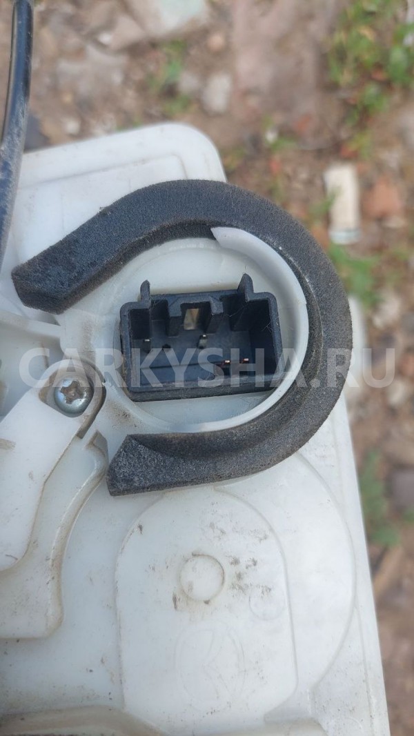 Замок двери передней правой Mazda 3 BL рестайлинг (2011—2013) Mazda 2 оригинальный номер BBM458310A