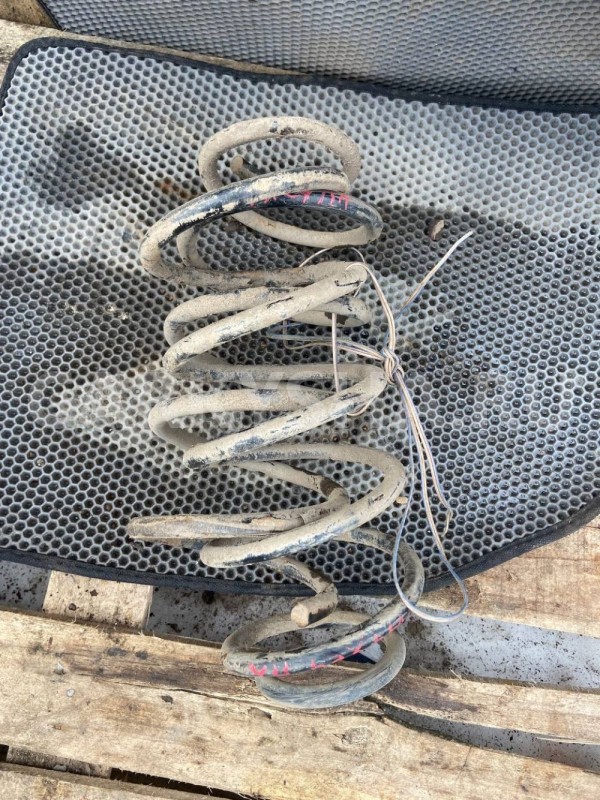 Пружина передняя Chevrolet Lacetti I (2004—2013) Chevrolet Lacetti оригинальный номер 96415732