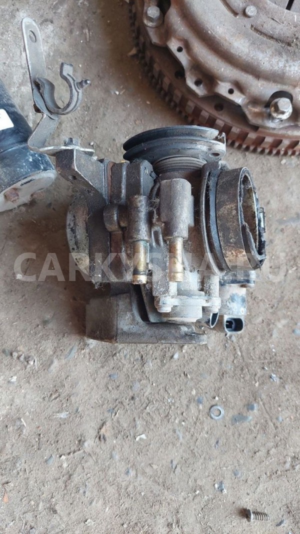 Дроссельная заслонка Opel Vectra B (1995—2000) Opel Vectra оригинальный номер 90529710