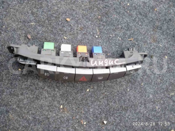 Кнопка аварийной сигнализации Chery IndiS (S18D) S18D (2011—2016) Chery IndiS (S18D) оригинальный номер S183718010