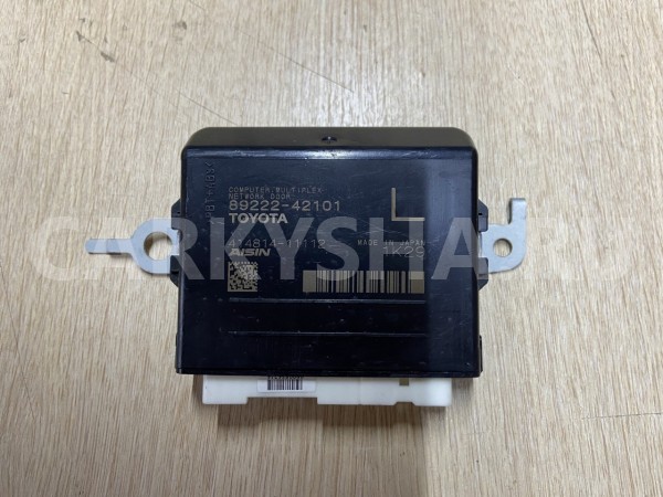 Блок управления крышкой багажника Toyota RAV 4 V (XA50) оригинальный номер 89222-42101
