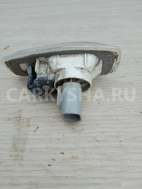 Повторитель поворота Hyundai Getz Hyundai Getz оригинальный номер 9230325500