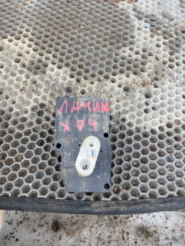 Моторчик заслонки отопителя Chevrolet Lacetti I (2004—2013) Chevrolet Lacetti оригинальный номер 96554432