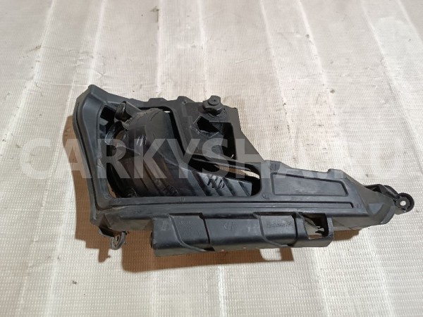 Фара противотуманная левая Kia Rio оригинальный номер 922014X000