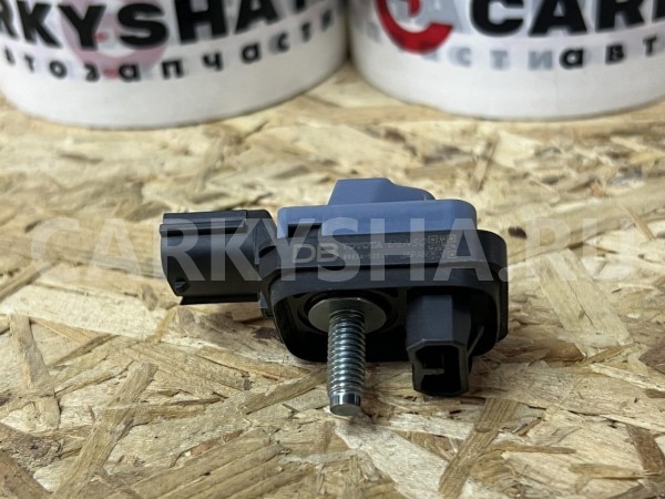 Датчик удара Toyota RAV 4 V (XA50) оригинальный номер 8983A-52011