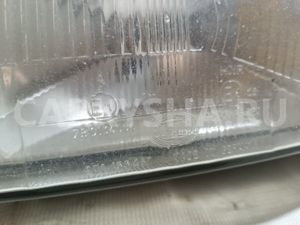 Фары передние комплект Volkswagen Passat оригинальный номер 357941017