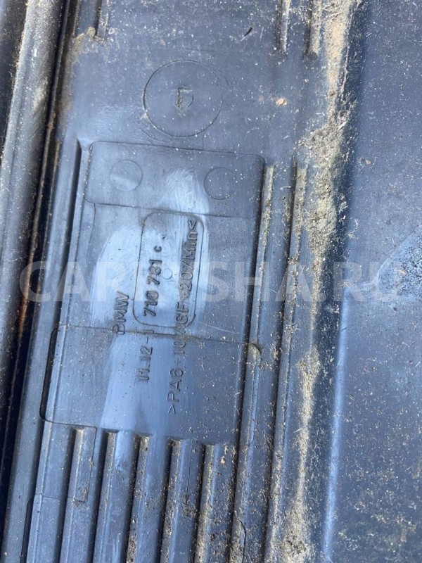 Накладка декоративная на двигатель BMW X5 E53 (1999—2003) BMW X5 оригинальный номер 11.12-1 710781