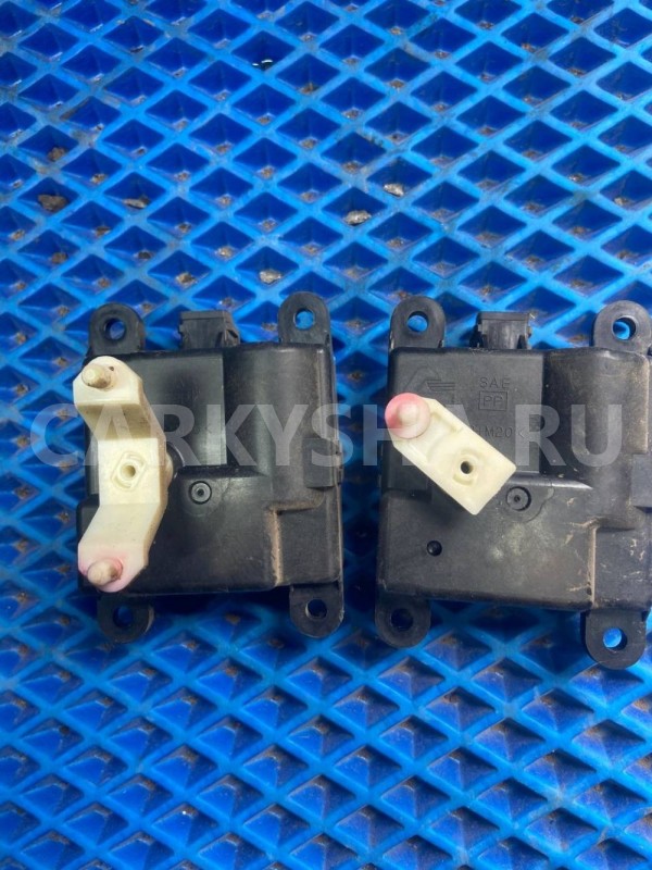 сервопривод заслонки печки Nissan Primera P12 (2001—2008) Nissan Primera оригинальный номер 3C27030840