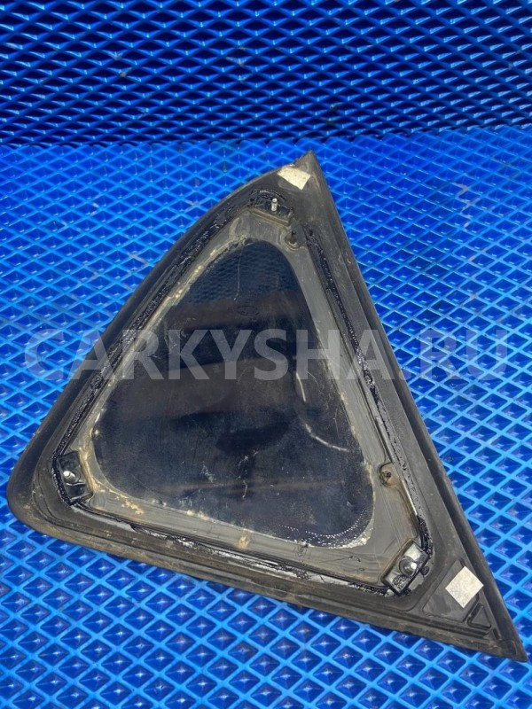 Стекло глухое Kia Ceed ED рестайлинг (2010—2012) Kia Cee'd оригинальный номер 878201H000