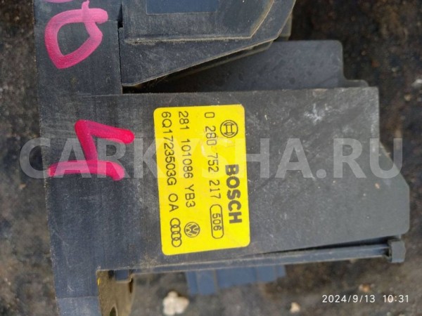 Педаль газа Volkswagen Polo IV (2001—2005) Volkswagen Polo оригинальный номер 6Q1723503G