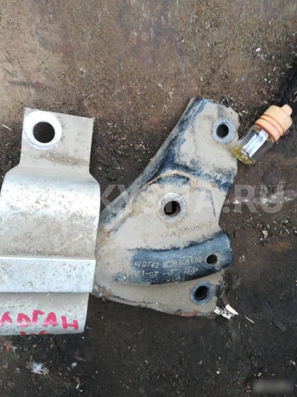 Подушка двигателя Renault Logan I (2004—2009) Renault 20 