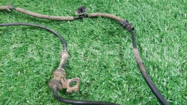 Датчик ABS передний правый Hyundai Elantra 2011 Hyundai Elantra оригинальный номер 598303X310