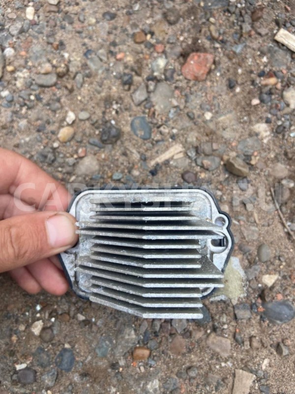 Резистор отопителя Mazda 6 GG (2002—2005) Mazda 2 оригинальный номер hb180gl6a