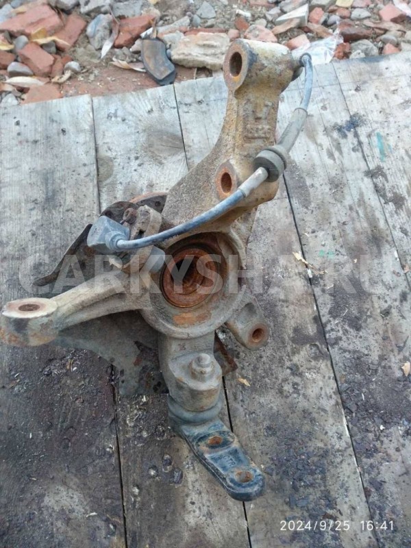 Кулак Chevrolet Aveo I (2003—2008) Chevrolet Aveo оригинальный номер 96459242