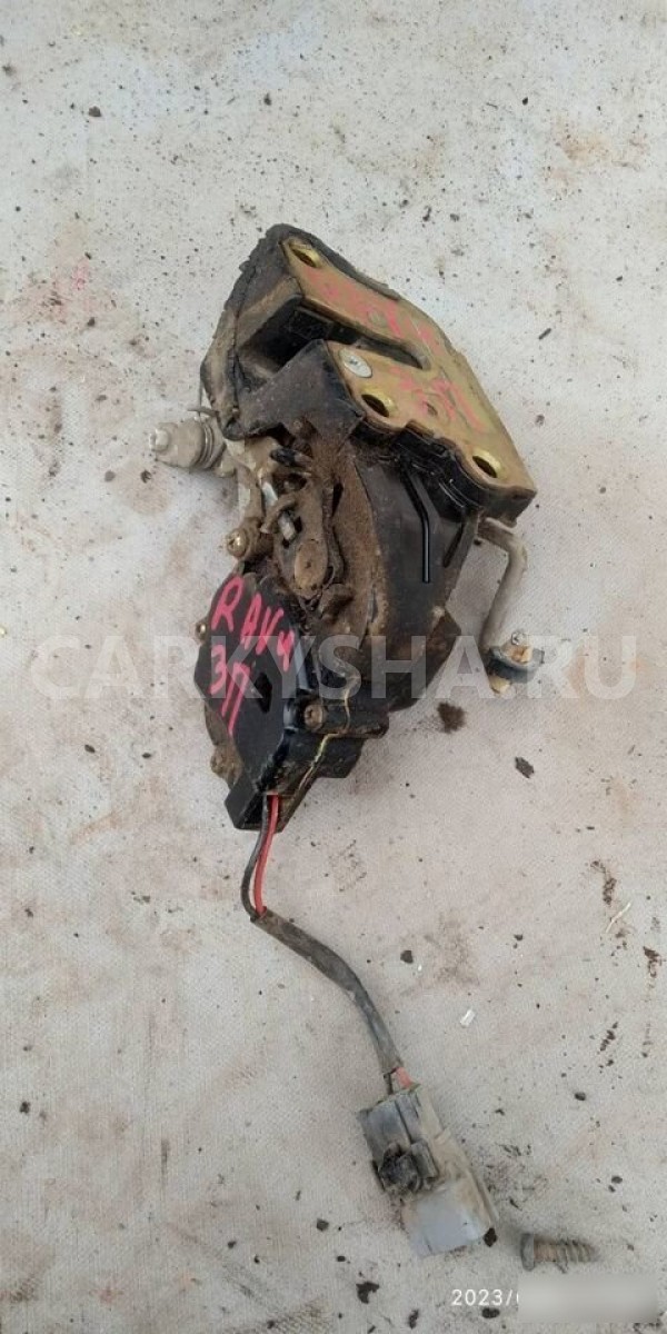 Механизм замка двери Toyota RAV4 I (1994—2000) Toyota RAV 4 
