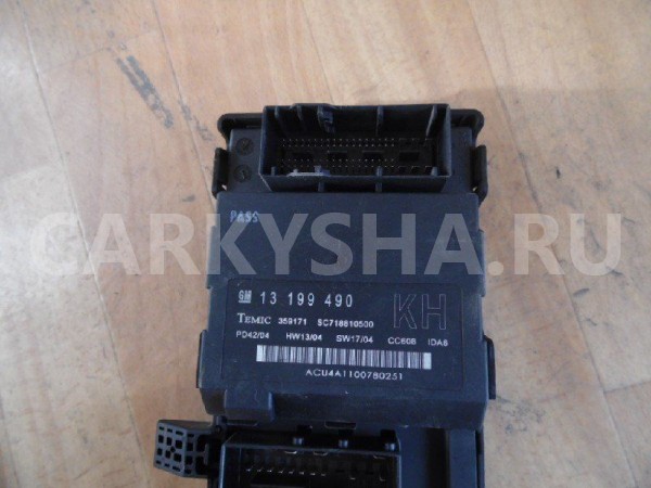 Блок комфорта Opel Vectra C (2002—2005) Opel Vectra оригинальный номер 13168781