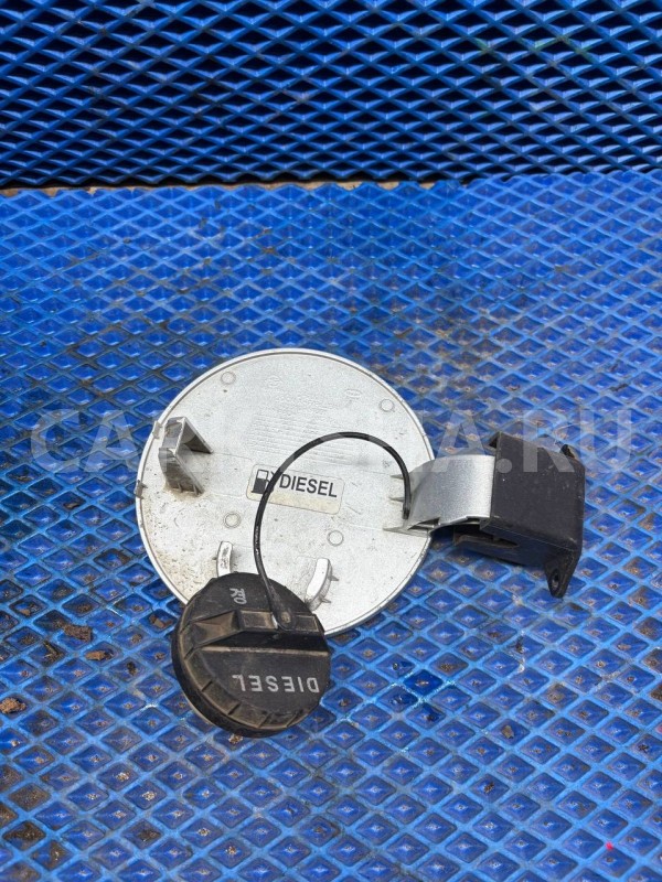 лючок SsangYong Actyon II (2010—2013) Ssang Yong Actyon оригинальный номер 71610-34001