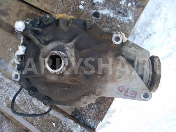 Редуктор передний BMW X5 E70 (2006—2010) BMW X5 оригинальный номер 31507552535