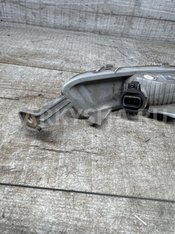 Указатель поворота левый Опель Астра J рестайлинг Opel Astra оригинальный номер 13367142